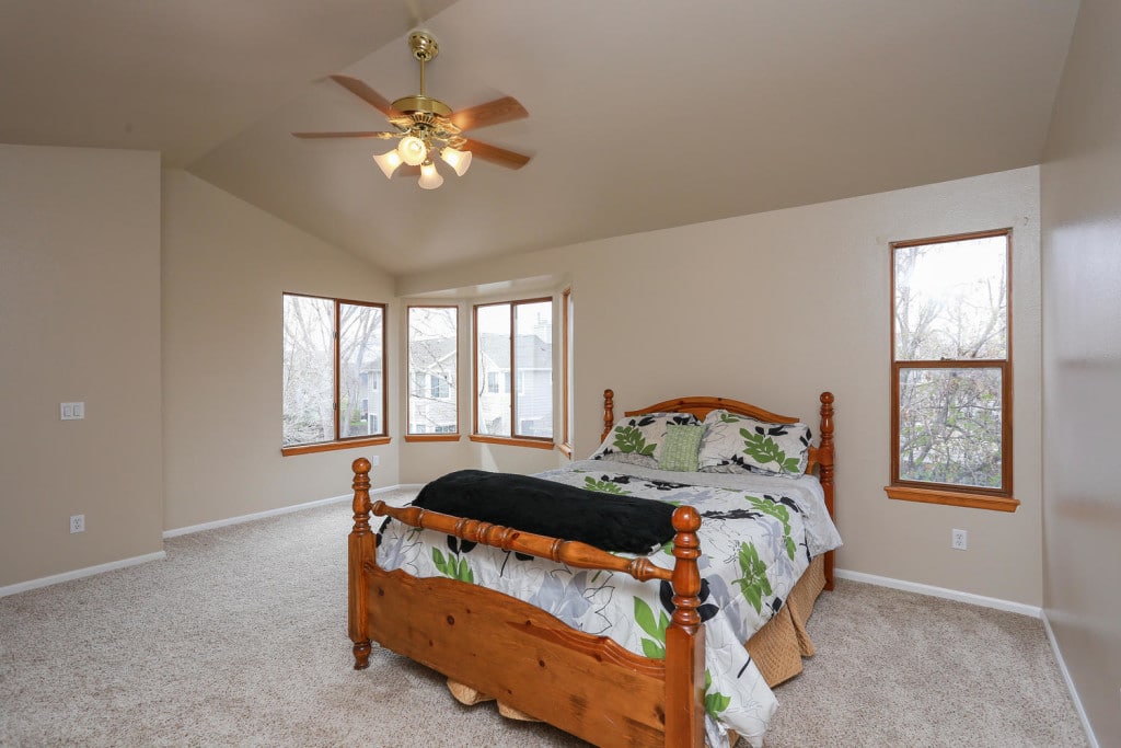 19127 E Hickock Dr Parker CO-large-013-9-Master Bedroom-1500x1000-72dpi