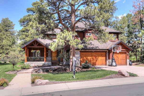 The Timbers Neighborhood in Parker Colorado Custom Home